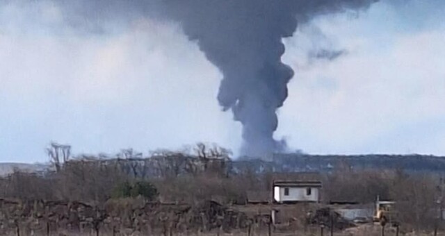 Уражено російський нафтозавод в Орську