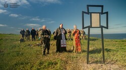 На острові Зміїний вшанували пам'ять загиблих визволителів