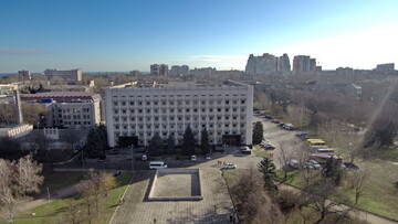 В Одесі намагаються обладнати сонячною електростанцією будинок обласної ради