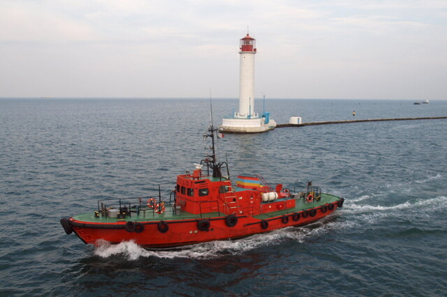 Для Адміністрації морських портів збудують два лоцманських катери