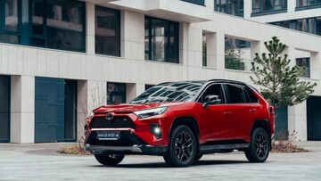 Що обирають сім’ї у 2026: огляд популярних косоверів Toyota
