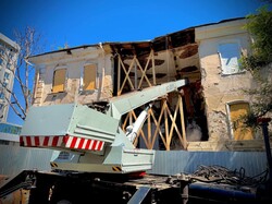 В Одесі почали відновлювати пошкоджений росіянами старий будинок на Єврейській