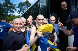 160 захисників України повернулися з полону