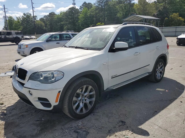 Як купити автомобіль із США та чому BMW X5 залишається популярним вибором в Україні