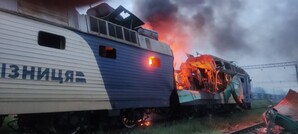 За 2026 рік росіяни уразили понад 200 локомотивів українських залізниць