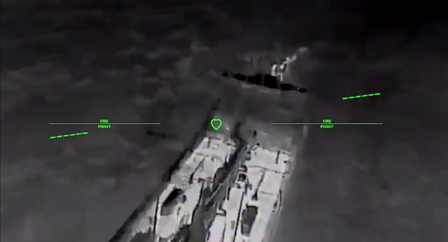 В Азовському морі уражено два російських танкери