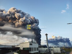 На росії уражено два логістичні центри у Петербурзі