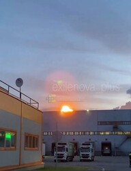 На росії уражено два логістичні центри у Петербурзі