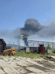 На росії уражено нафтозавод в Тюмені