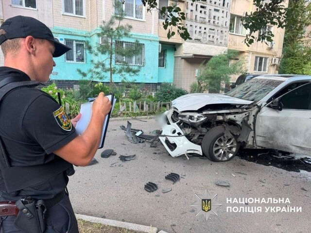 В Одесі стався теракт: підірвана автівка військового