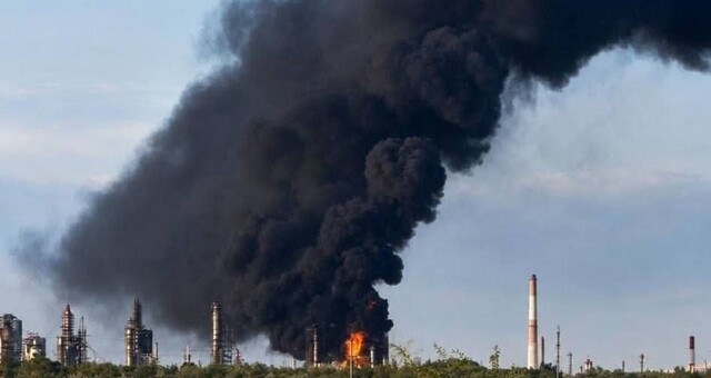 На росії вчергове уражено нафтозавод в Сизрані