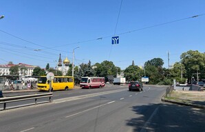 В Одесі змінили режим руху на вулиці Середньофонтанській біля вокзалу