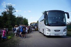 В Одеській області продовжується евакуація пасажирів з зупинених поїздів
