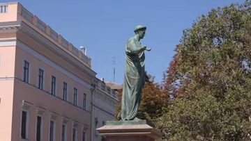В Одесі відкрили після багаторічного прикриття мішками з піском пам'ятник Дюку