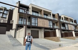 В Одесі викрили схему незаконної забудови прибережної хемлі