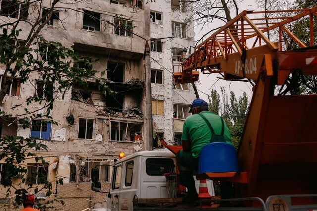 В Одесі за два дні пошкоджено майже півсотні житлових будинків