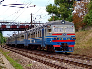 Зростає вартість проїзду у приміських електричках