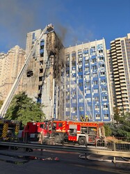В Одесі російським ударом уражено багатоповерхівку (оновлюється)