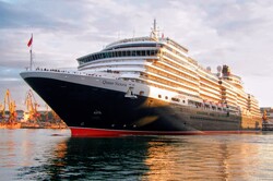 Як до Одеси вперше зайшов лайнер Queen Victoria