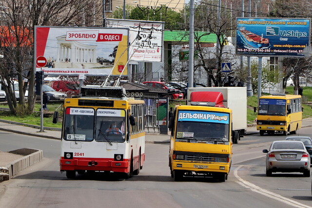 Одеський депутат пропонує сумнозвісну практику з 1990-х років: дублювати лінії електротранспорту маршрутками