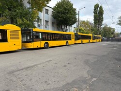 Одеса отримала колишні київські автобуси від Дніпра