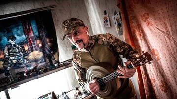 Дядька Чорнозем, який грає на міні та на нервах ухилянтів