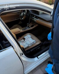 Хабар на 315 тисяч доларів: в Одесі затримали адвоката