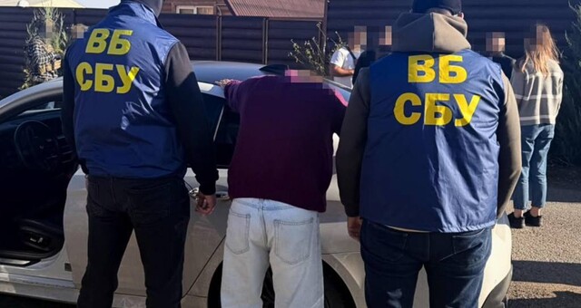 Хабар на 315 тисяч доларів: в Одесі затримали адвоката