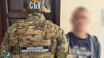 В Одесі затримали російського шпигуна, що намагався наводити обстріли по нафтобазам
